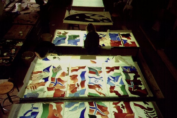 Detail — Union Jack and American flag on the light table