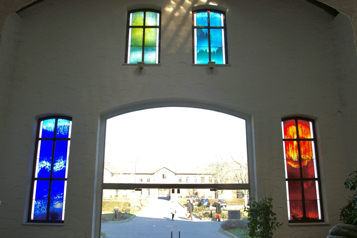 Fire window — detail of vertical striations